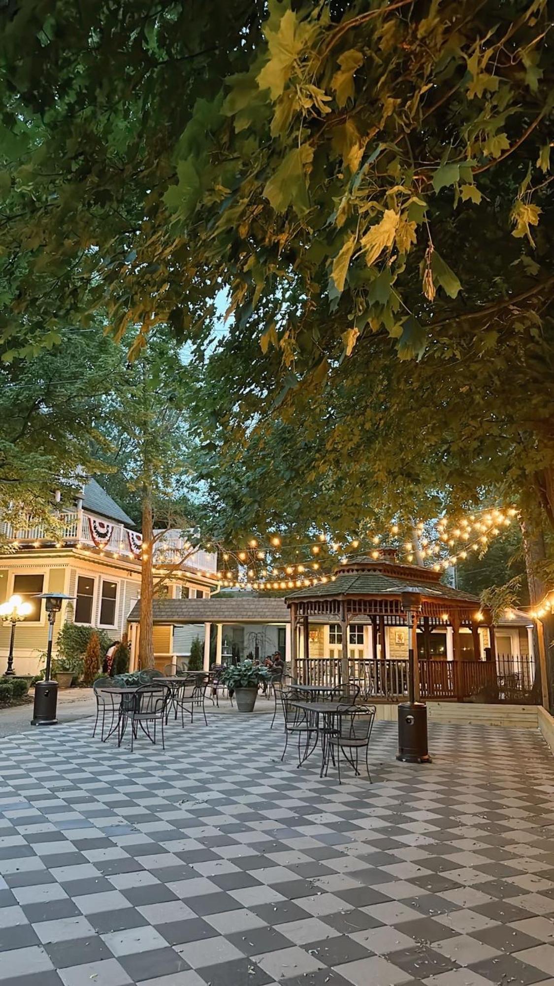 Bed and Breakfast The Ginkgo Tree Mount Pleasant Esterno foto